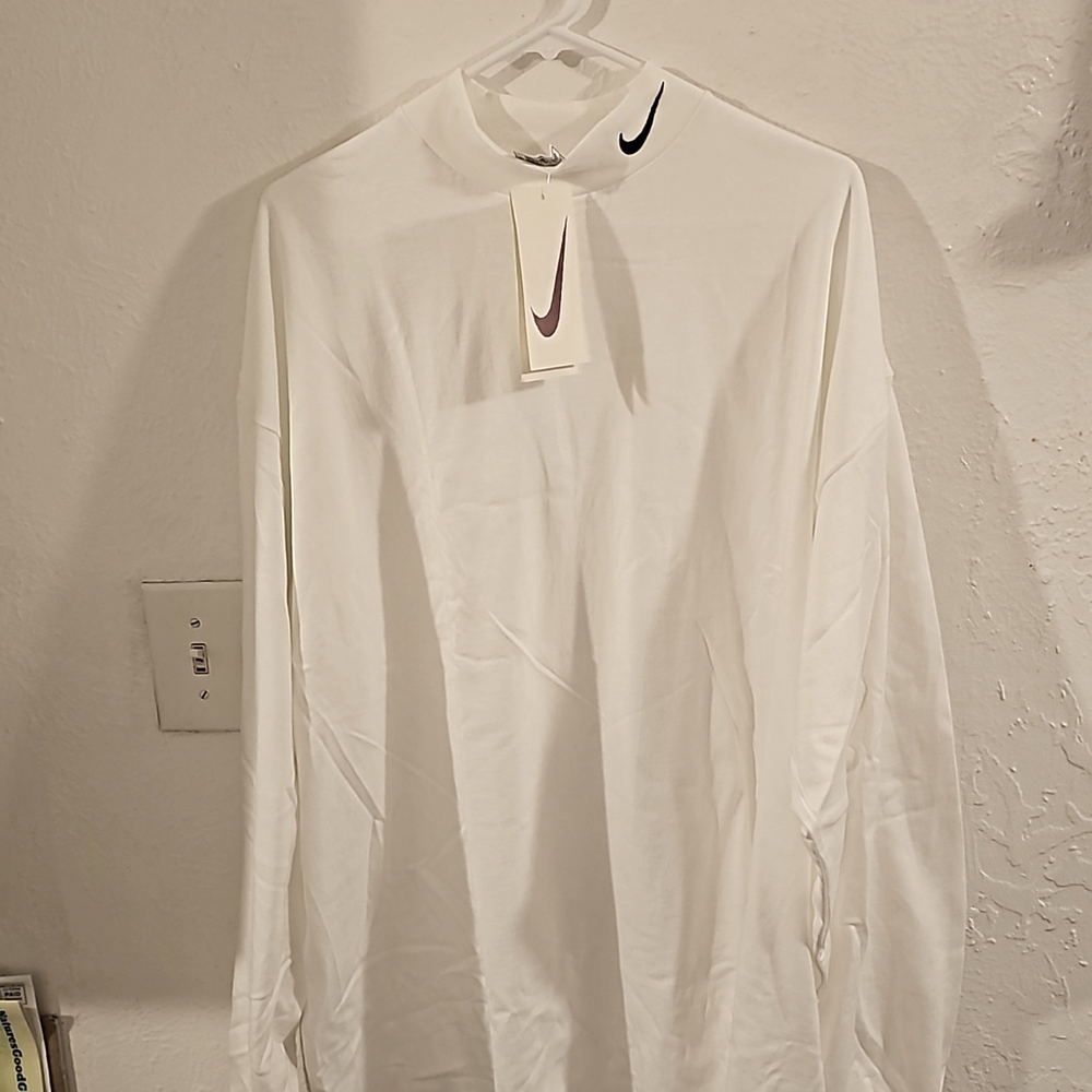 Nike Mock Turtle Neck Shirt